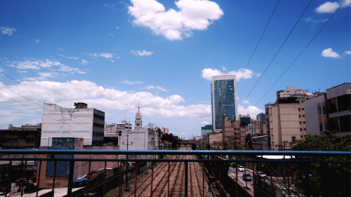 Via Férrea de Nova Iguaçu na exposição do fotógrafo Luiz Felipe Regaço