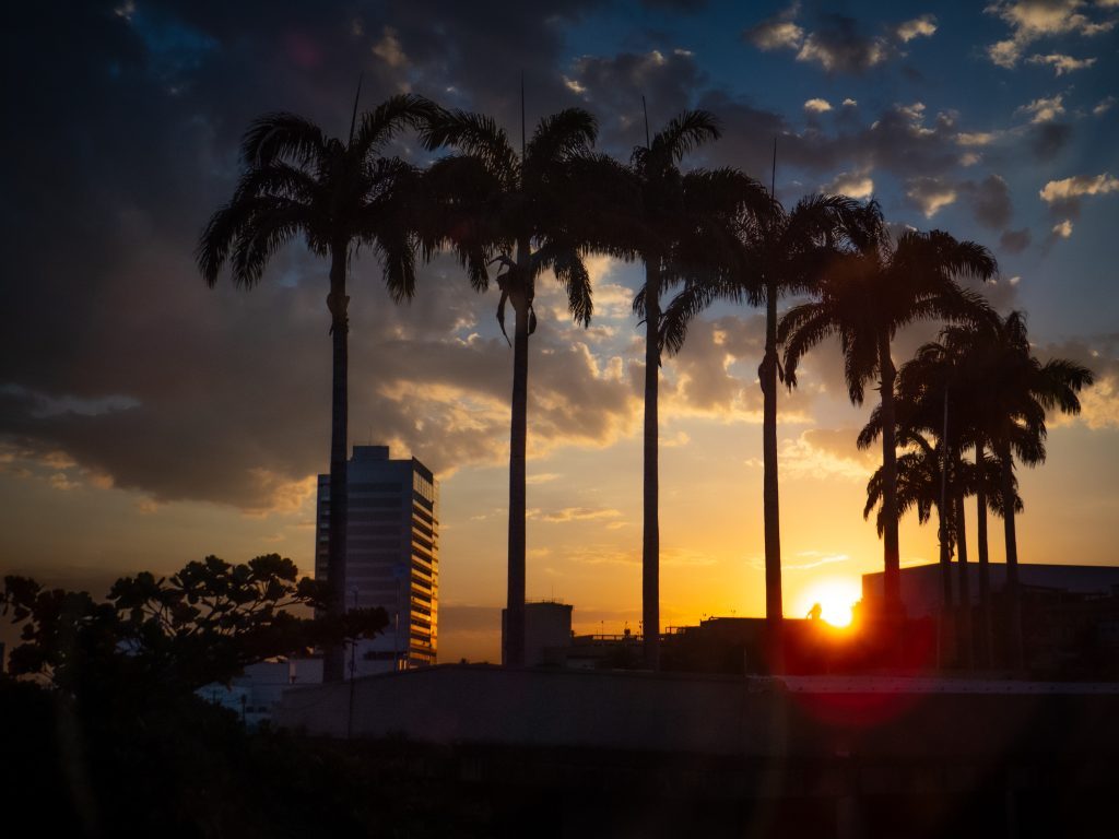 Pôr do sol no Paço da Prefeitura, foto de Antonio Dourado